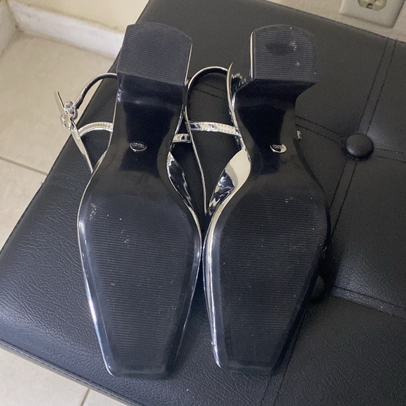 Metallic Slingback Block Heels - Picture 3 of 4